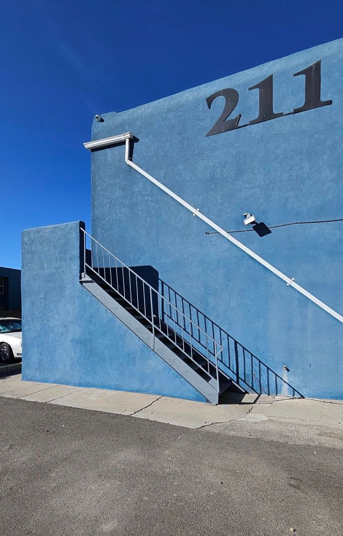 Albuquerque Apartment: 219 Candelaria Rd NW