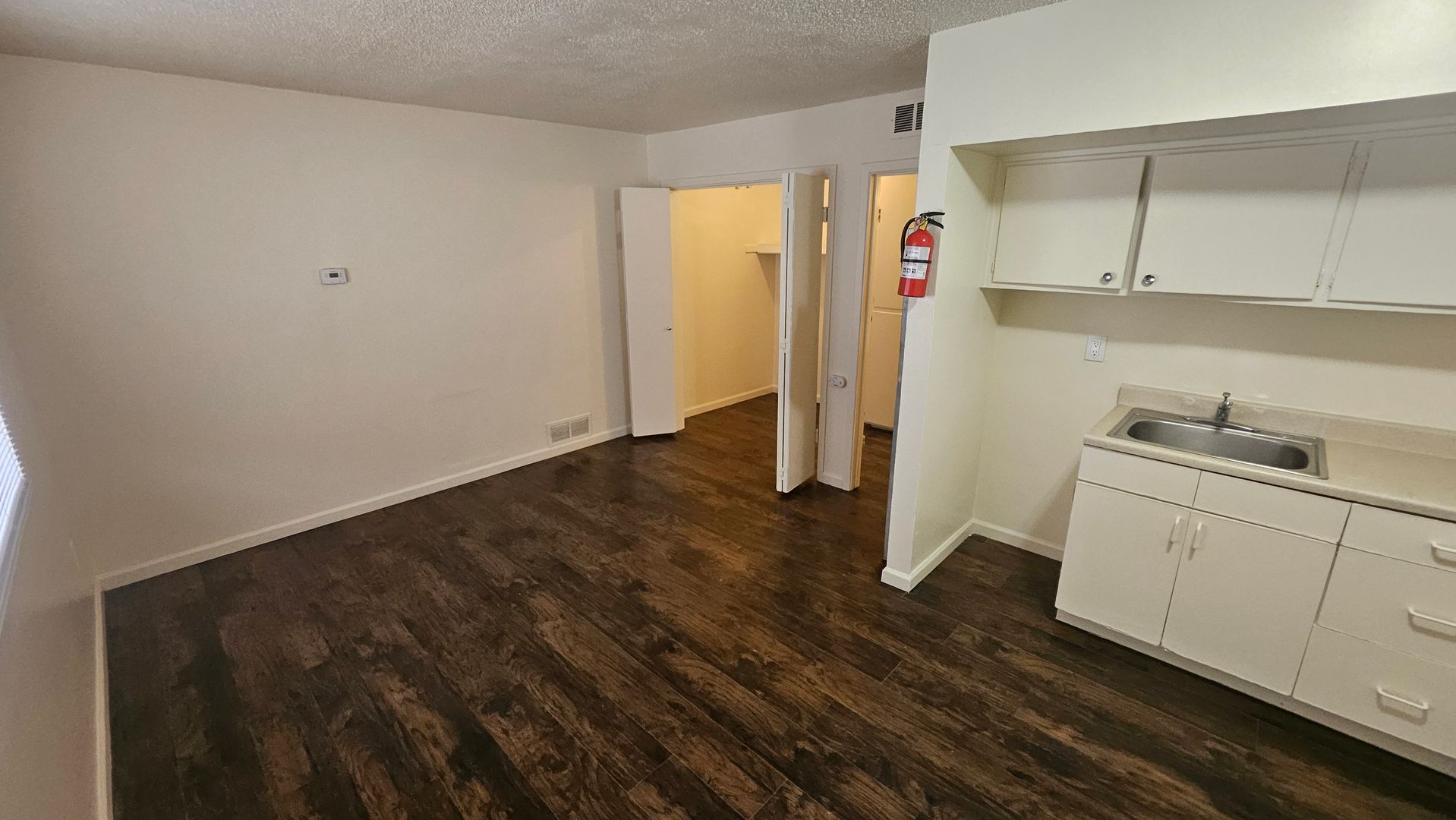 Albuquerque Apartment: 1100-1108 Arizona Street SE