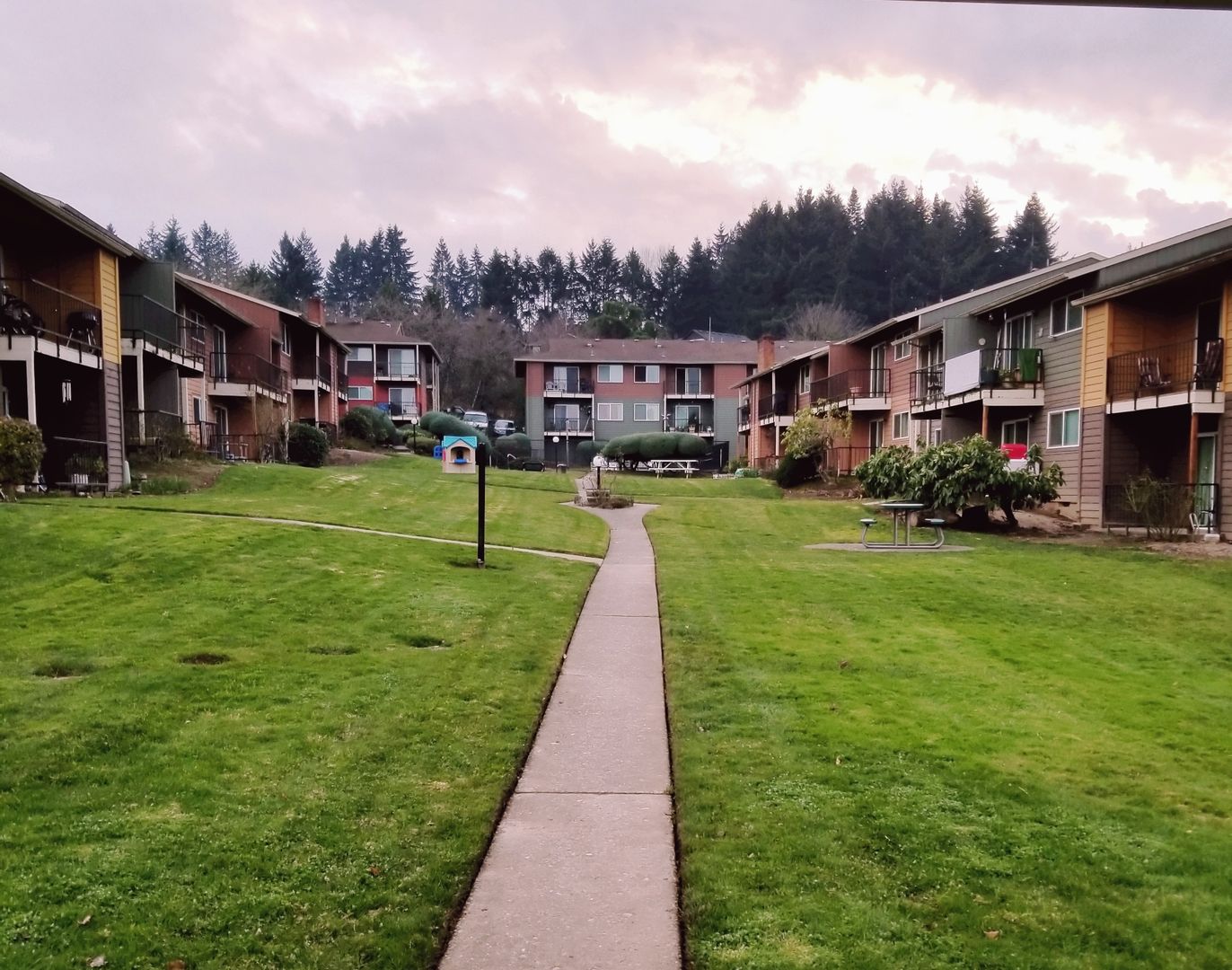 Tigard Apartment: 10450 SW McDonald St