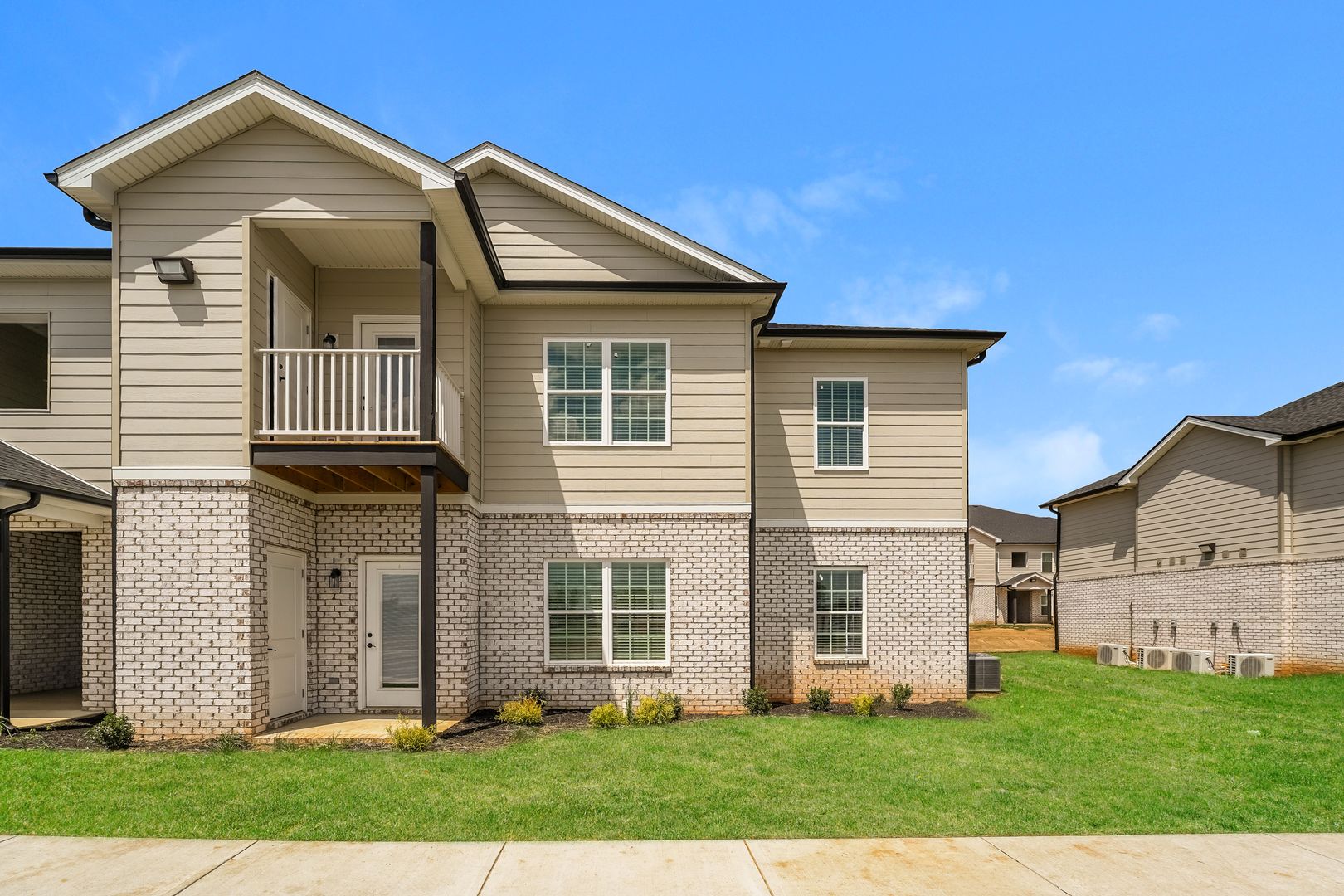 Bowling Green Apartment: 5420 Bakers Spring Street