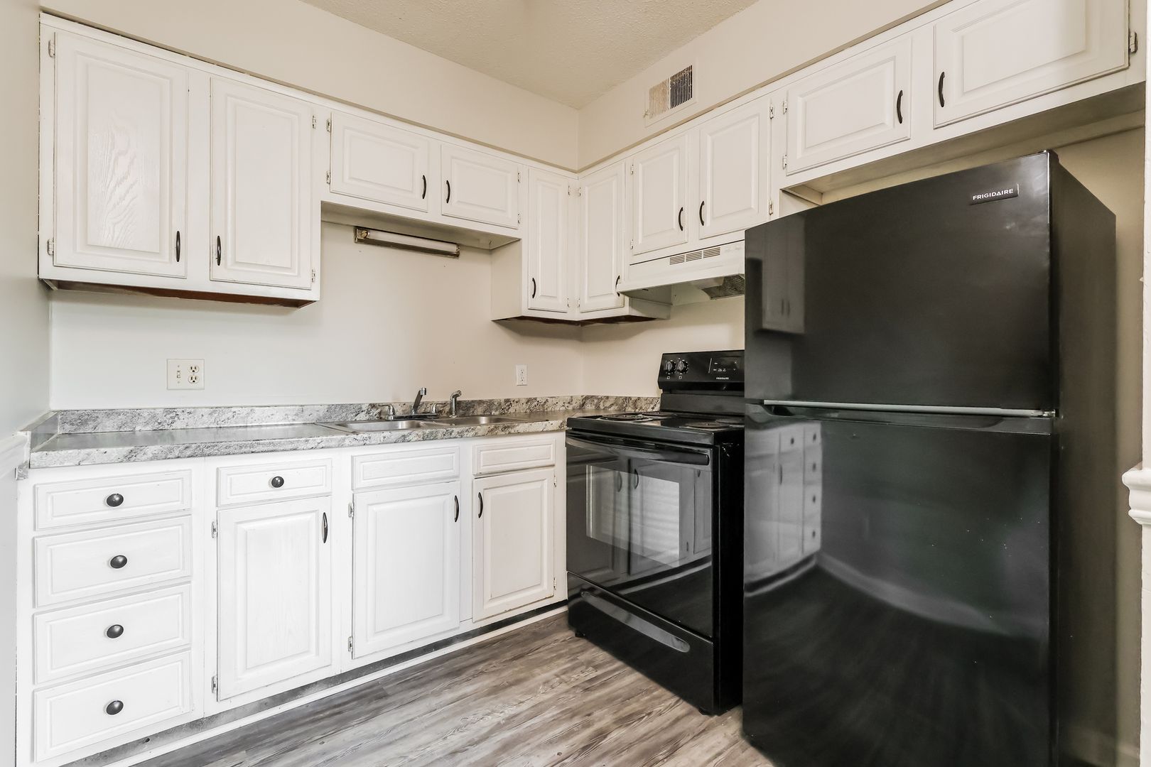 Elizabethtown Apartment: 210 Diecks Drive