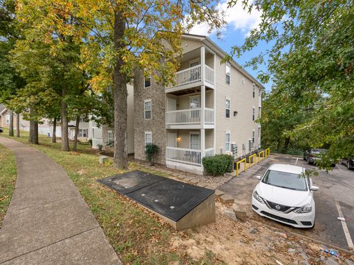 River Tanmer Apartments