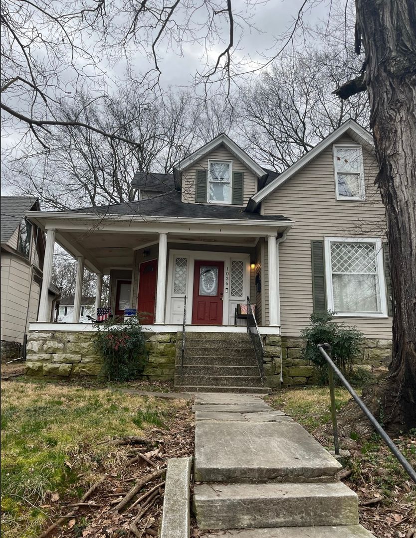 Bowling Green Apartment: 1036 Park Street