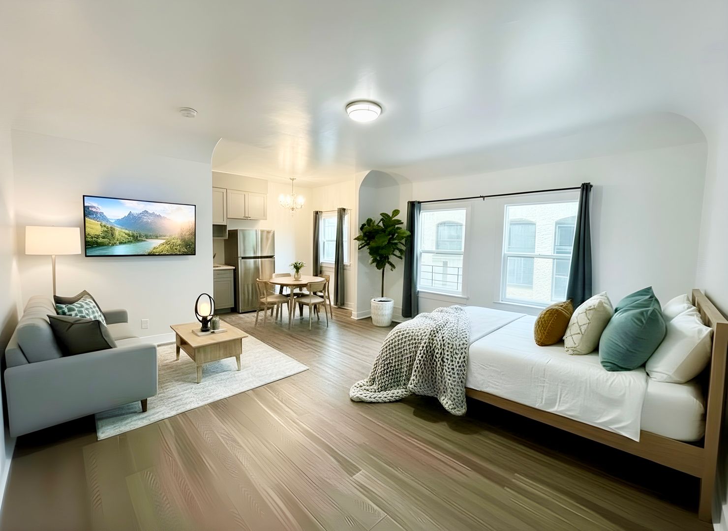 Los Angeles Apartment: 3218 Sunset Blvd