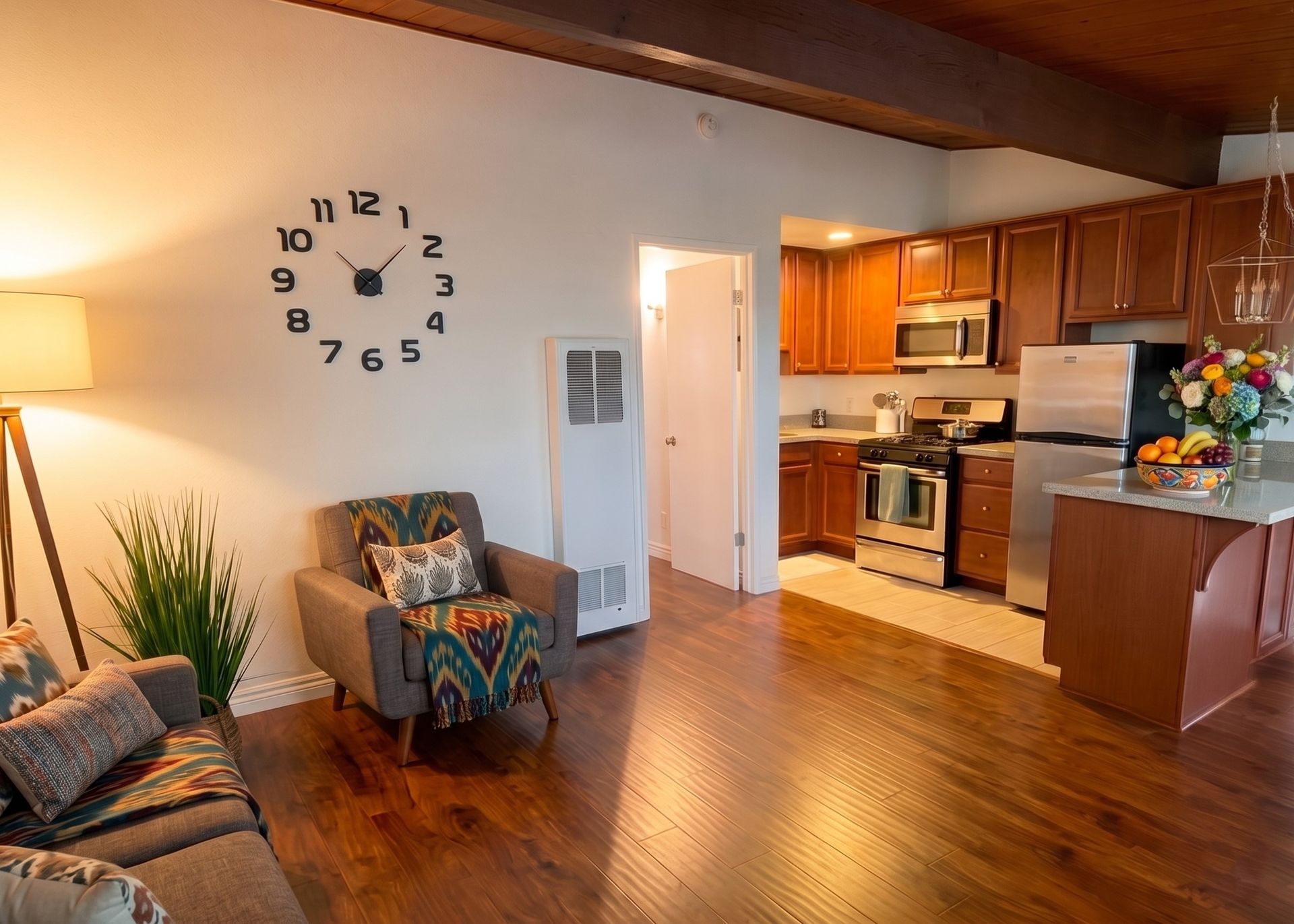 Los Angeles Apartment: 1622 Armacost Ave