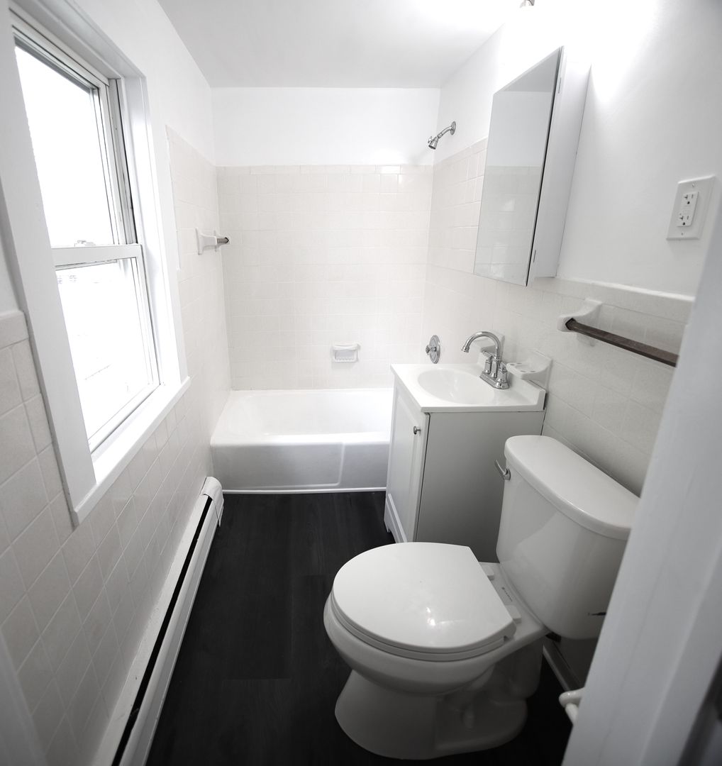 Renovated 1BR in Pittsfield — Off-Street Parking
