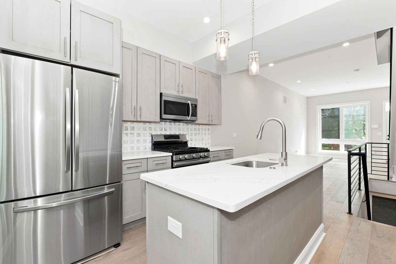 2647 Latona St LLC 9 of 12