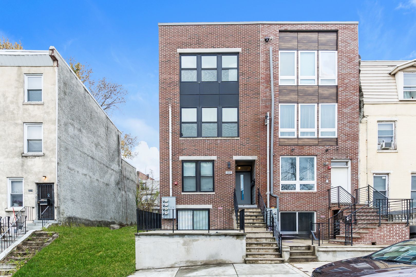 Philadelphia Apartment: 2218 n franklin