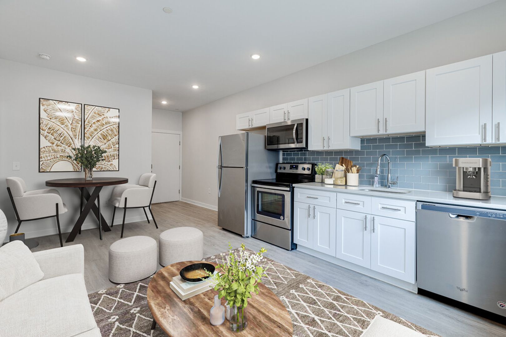 Philadelphia Apartment: 1522-1532 W Girard Avenue