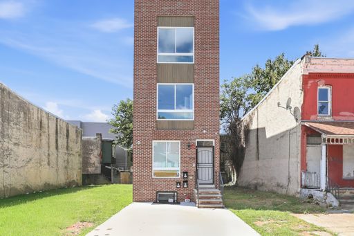 3 Bedroom Apartment – 950 N 43rd St , Unit 1, Philadelphia, PA 19104