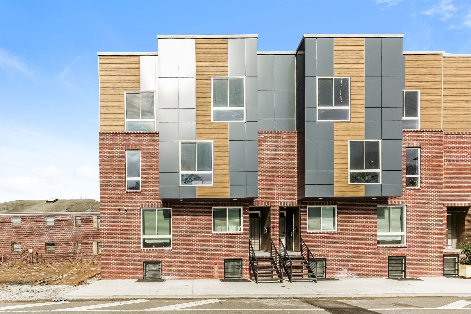 Philadelphia Apartment: 429-435 E Upsal