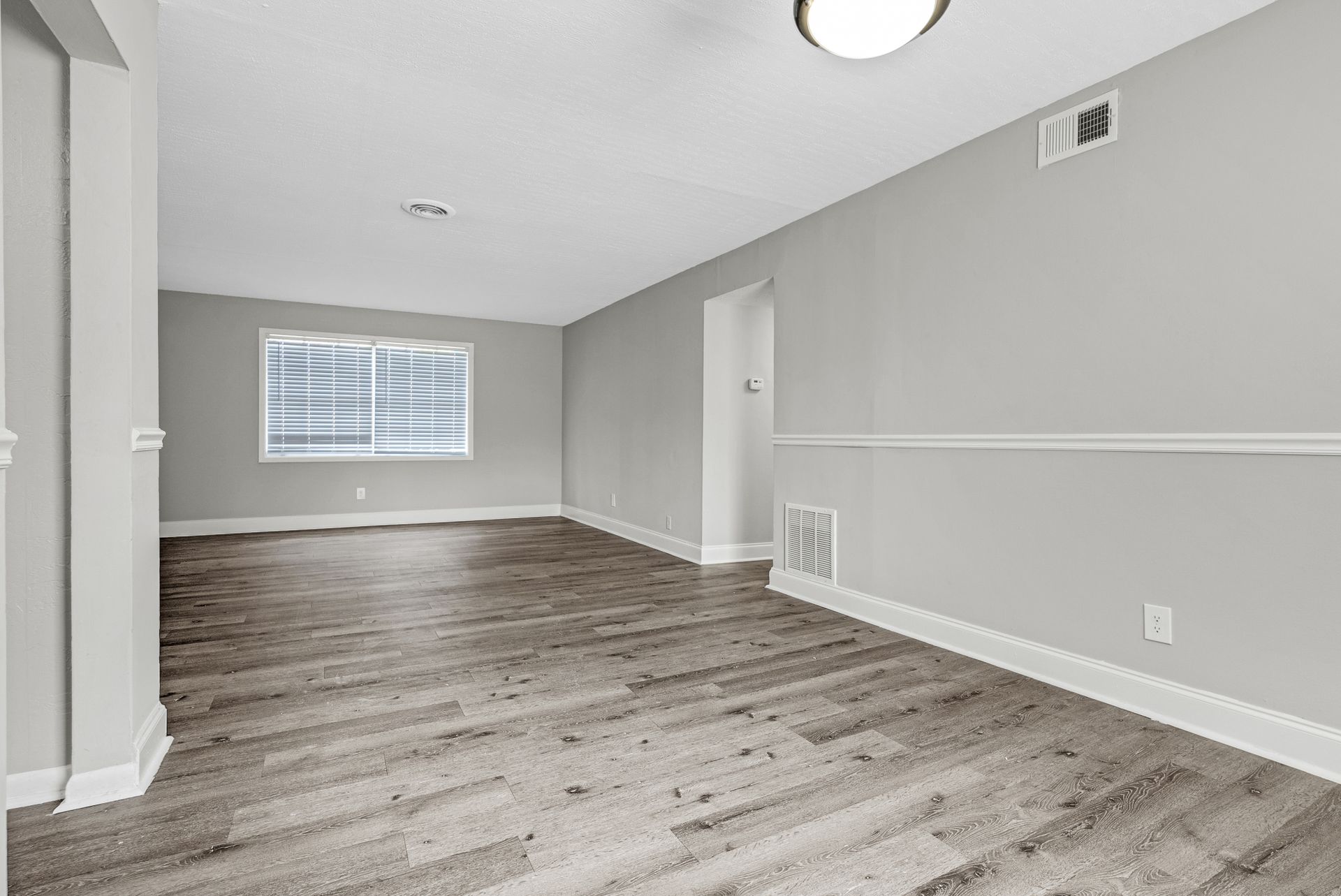 Parkview Apartments &amp; Townhomes 6 of 12