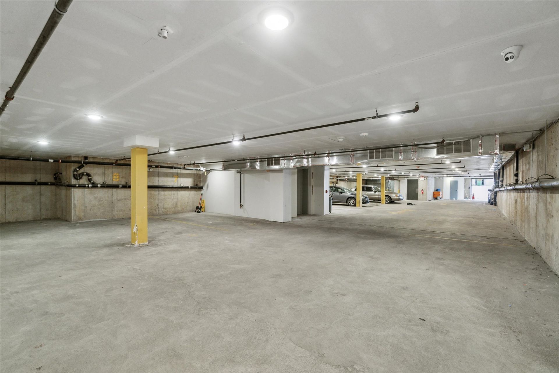 Parking at Fairmount Square