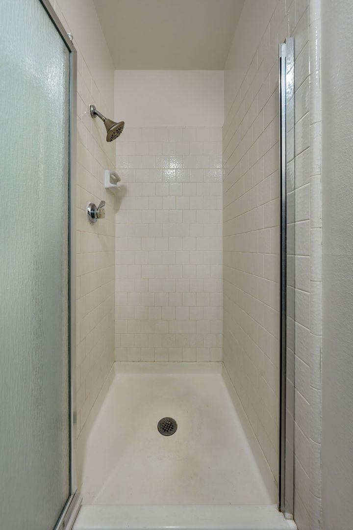 317 Bridge Place 14 of 36