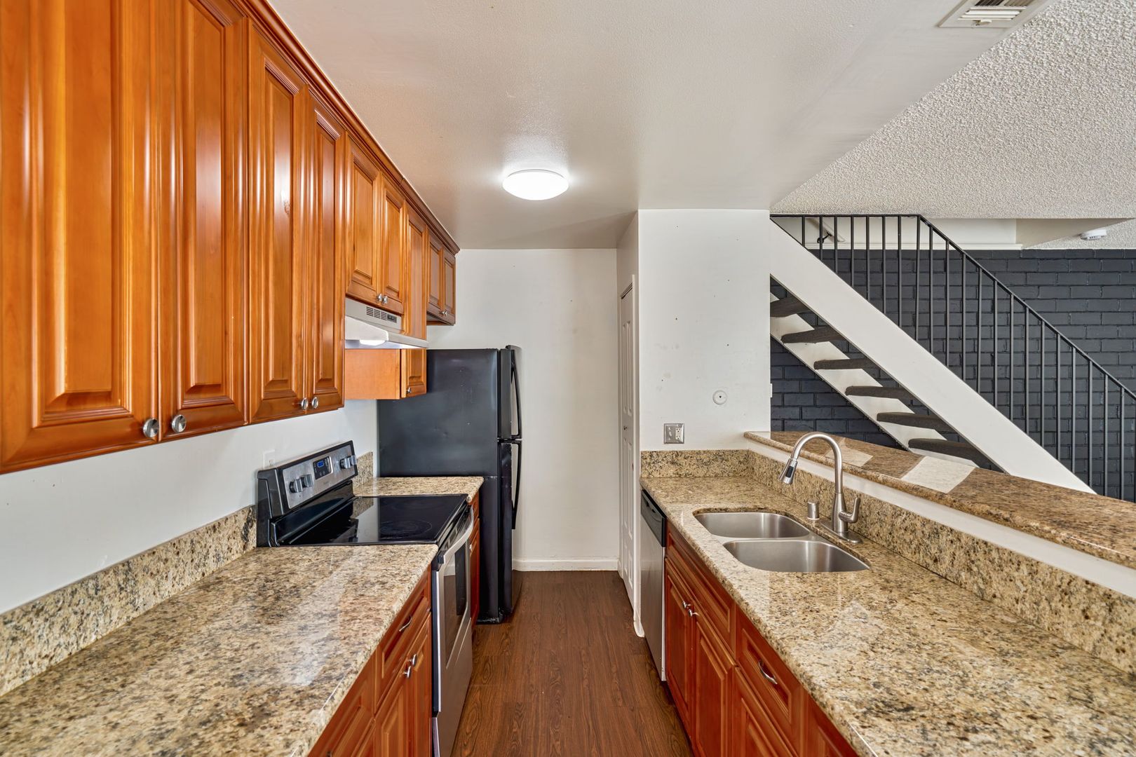 7424 Franklin Blvd Apt 3 11 of 12