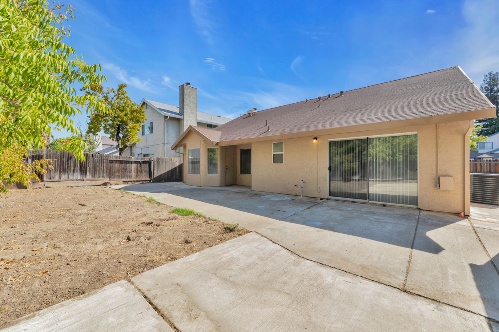 8327 Trimmer Way 7 of 8