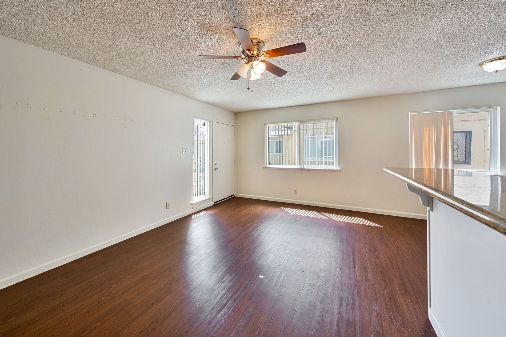 7424 Franklin Blvd Apt 3 5 of 12