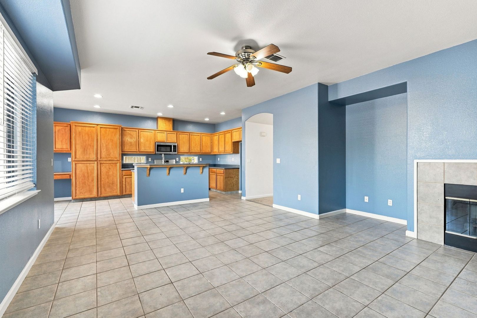 1380 Jones Ln 12 of 12