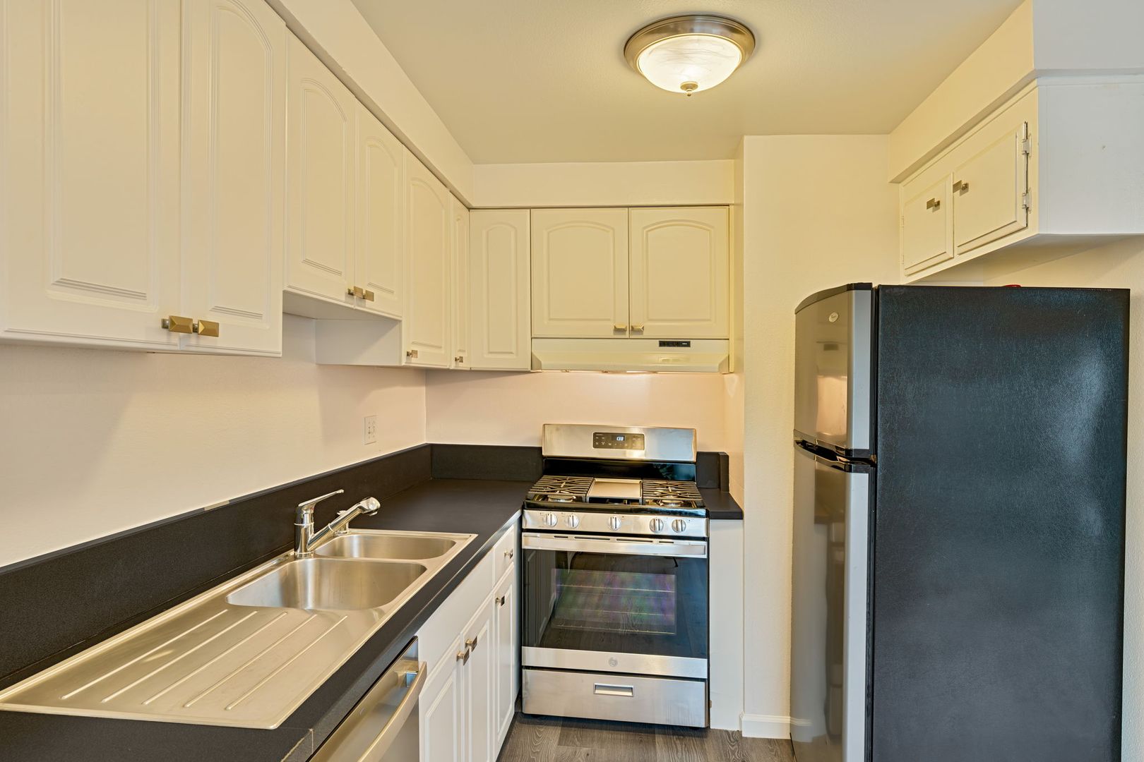 317 Bridge Place 9 of 36