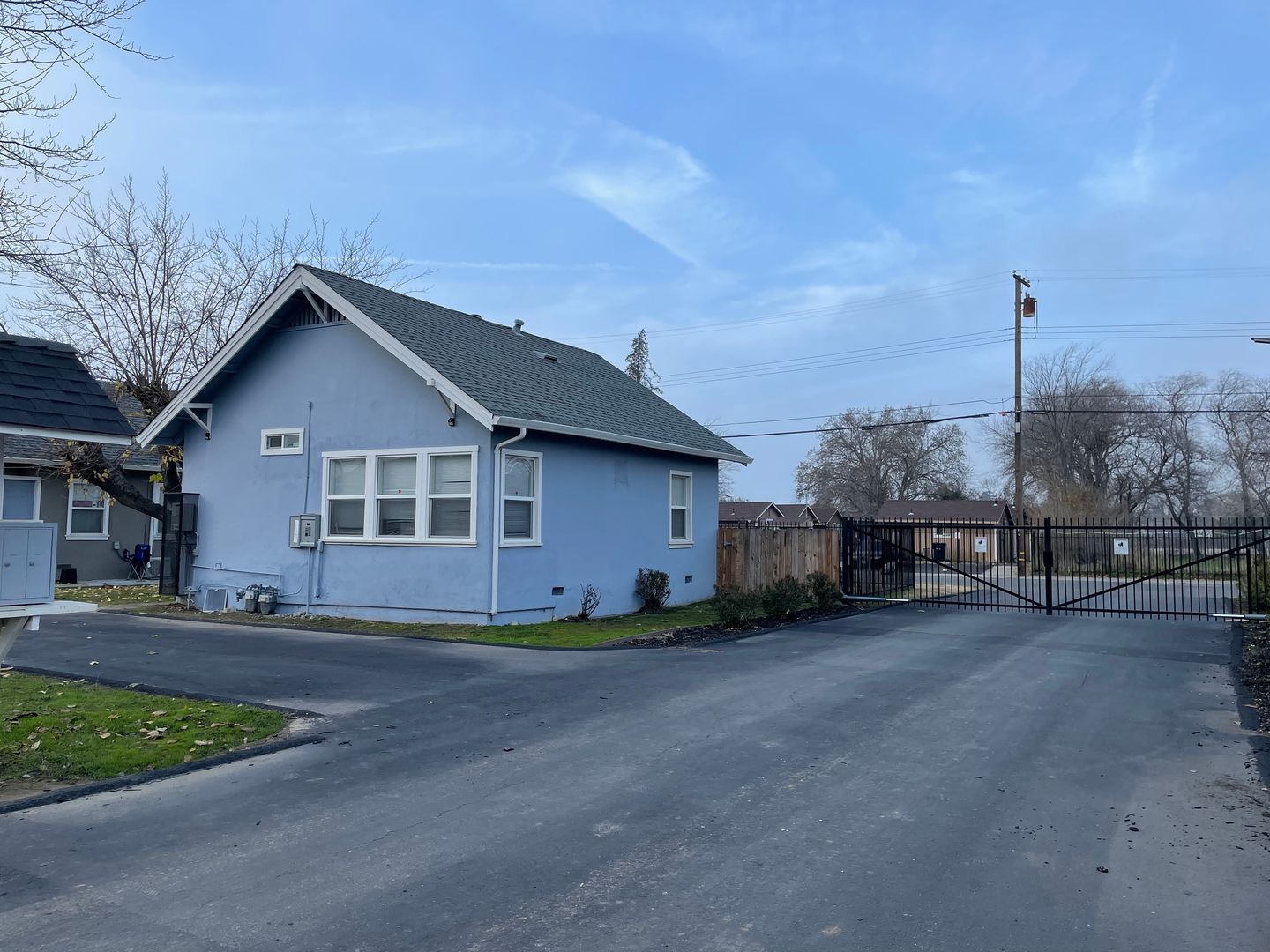 Sacramento Apartment: 2982 26th Ave