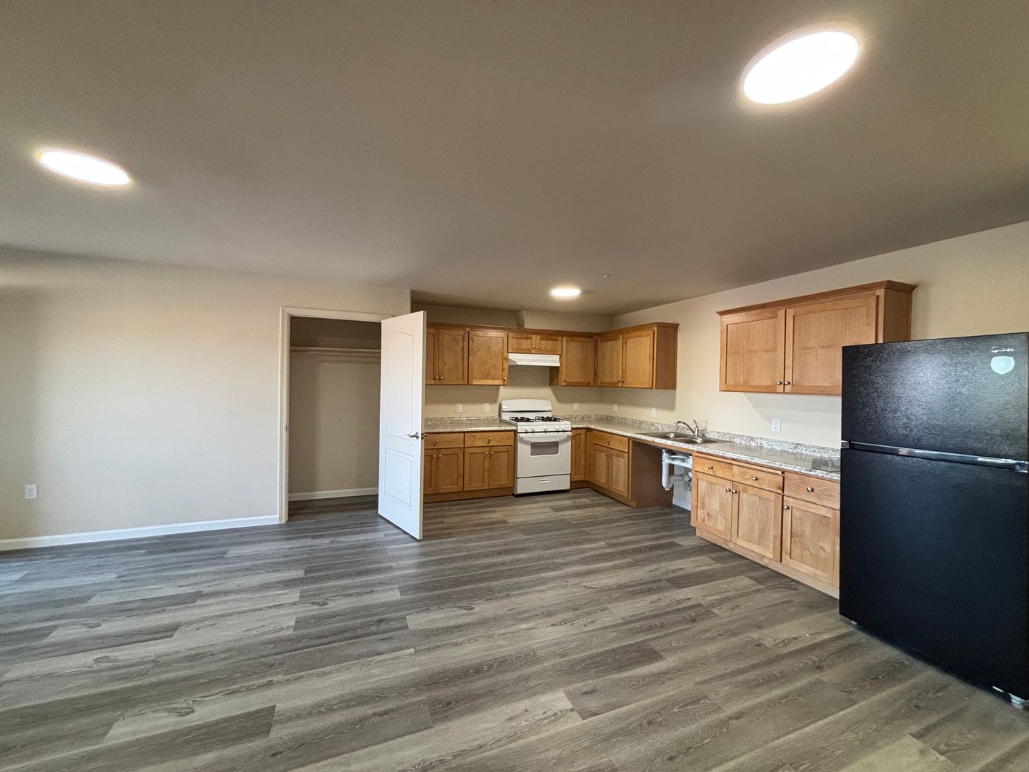 Soledad Apartment: 1428 Monterey St