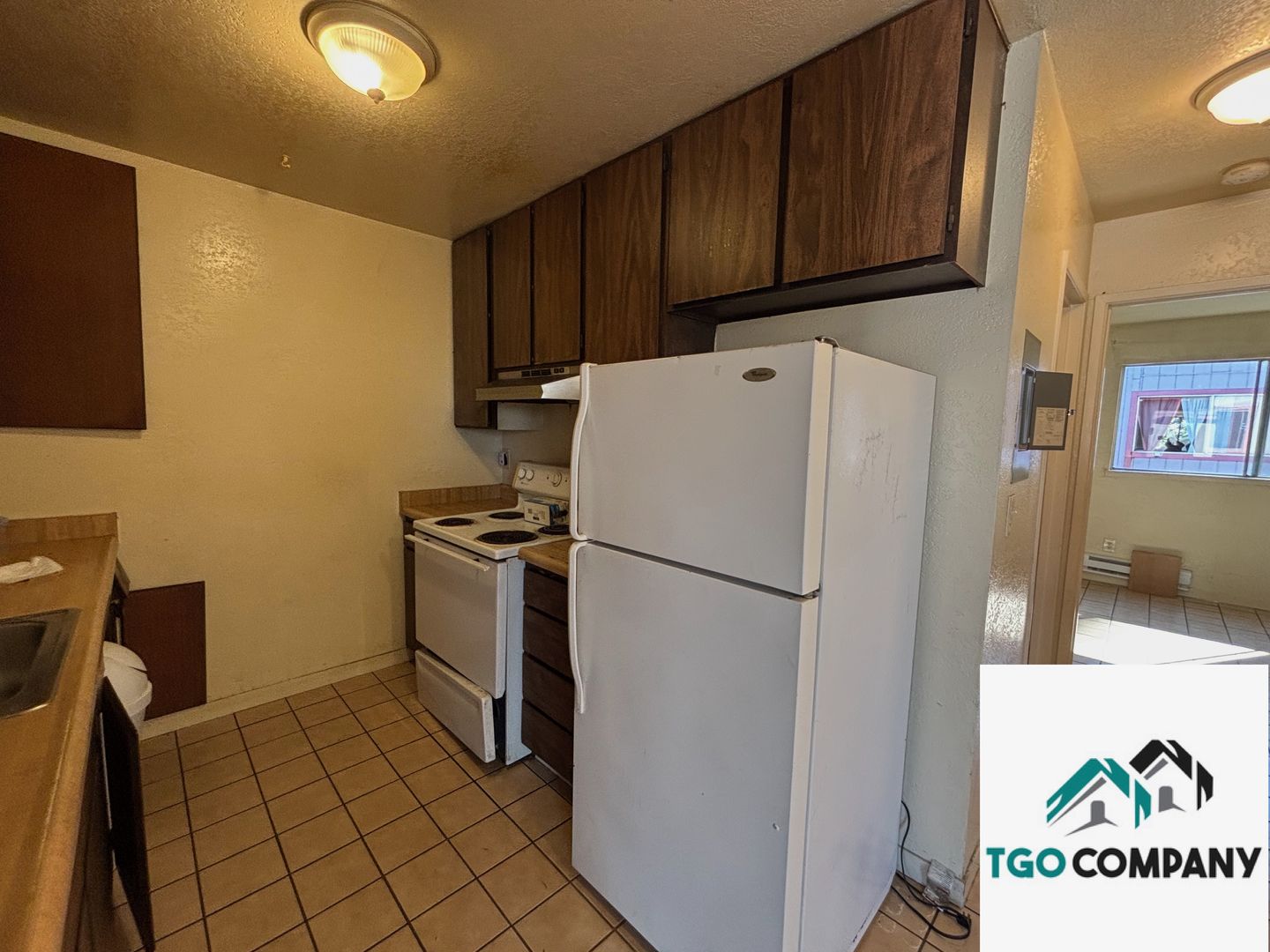 Salinas Apartment: 784-792 Garner Ave.