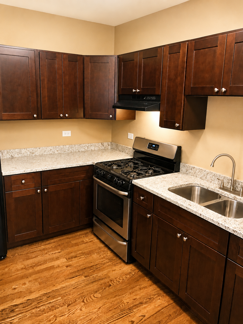 Chicago Apartment: 7656-58 S. Evans Avenue