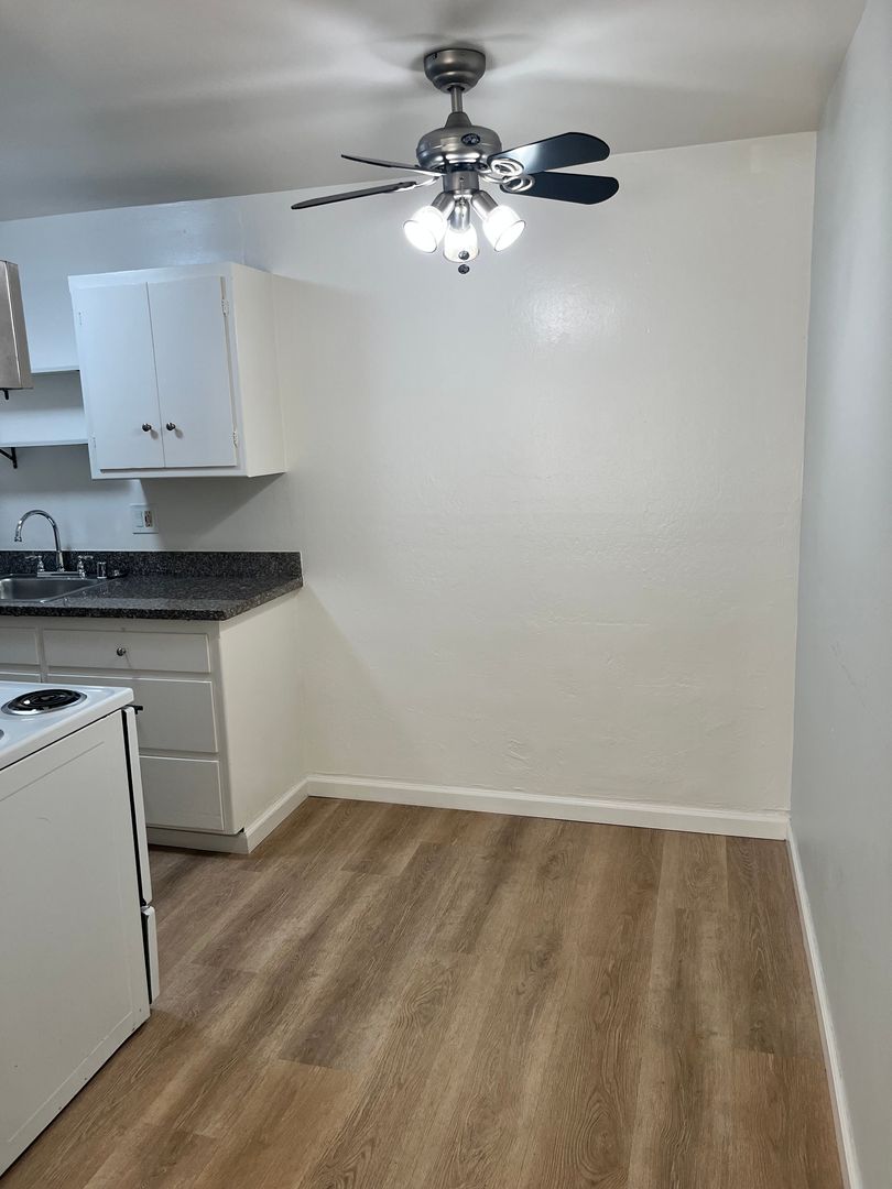 Sunnyvale Apartment: 763 San Justo Court