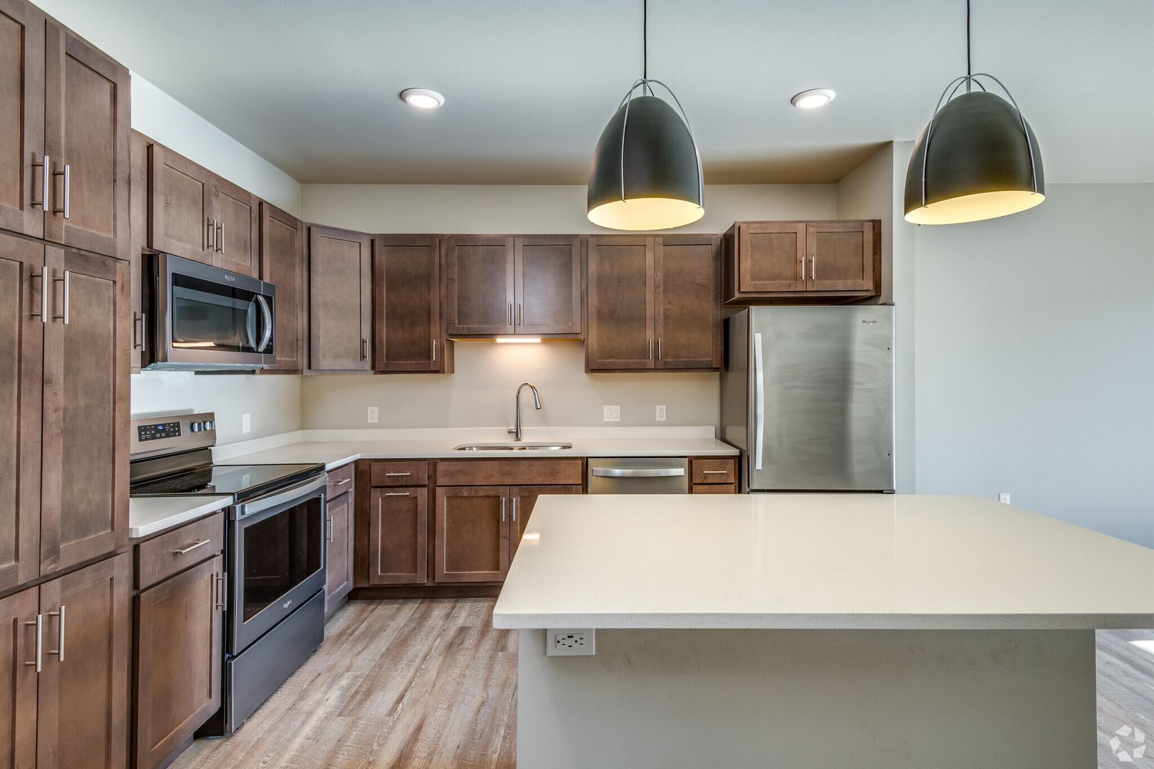 Ashwaubenon Apartment: 840 Element Way