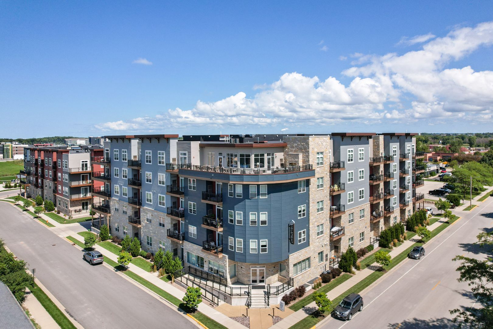 Ashwaubenon Apartment: 746 Element Way