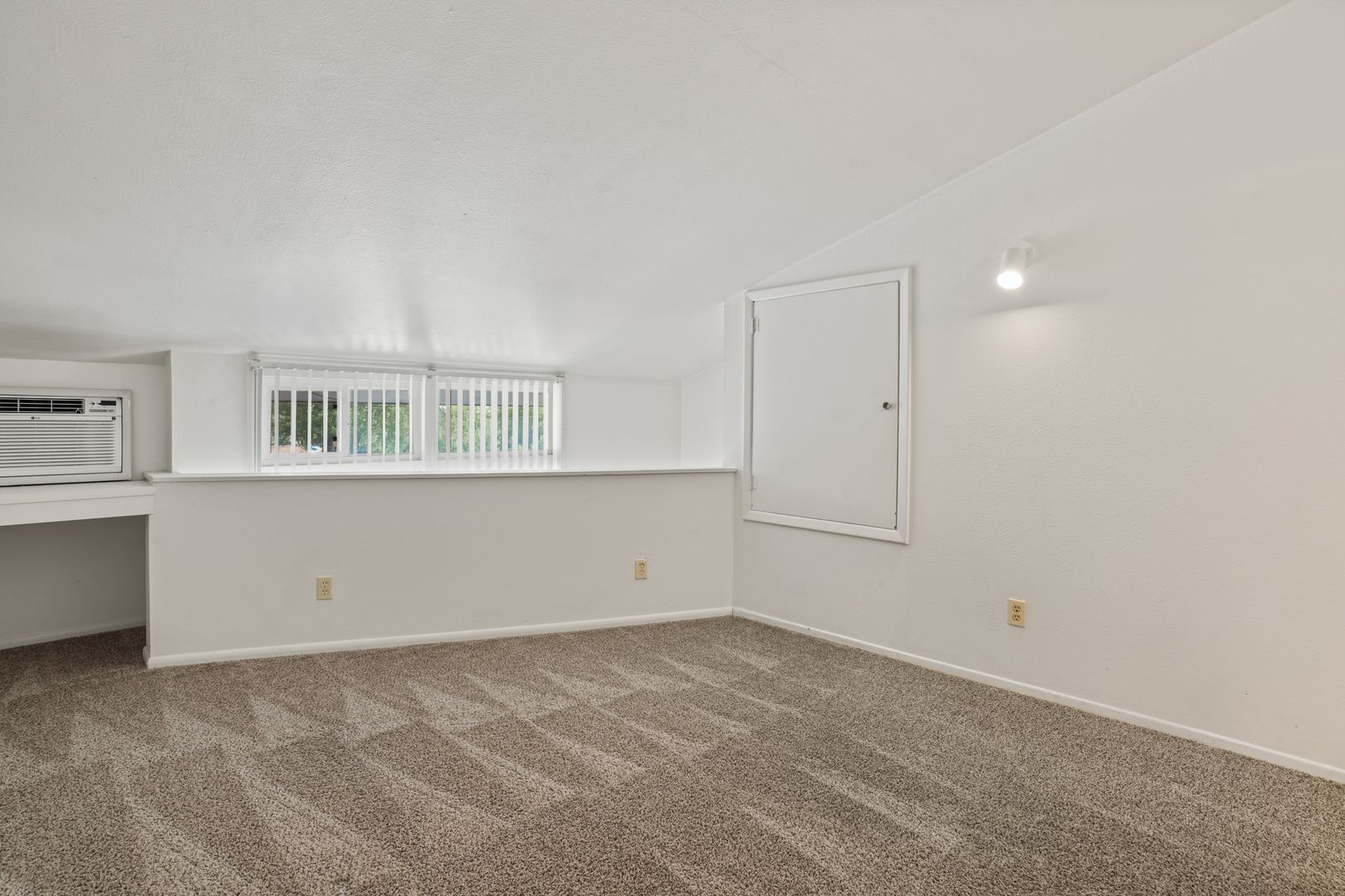 Crestview Townhomes 11 of 12