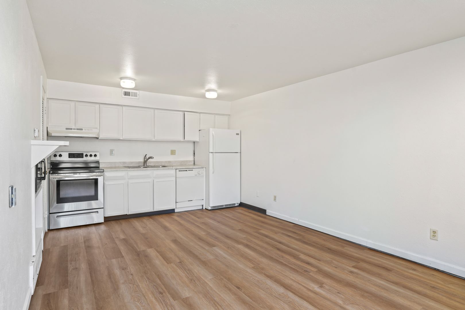 Crestview Townhomes 7 of 12