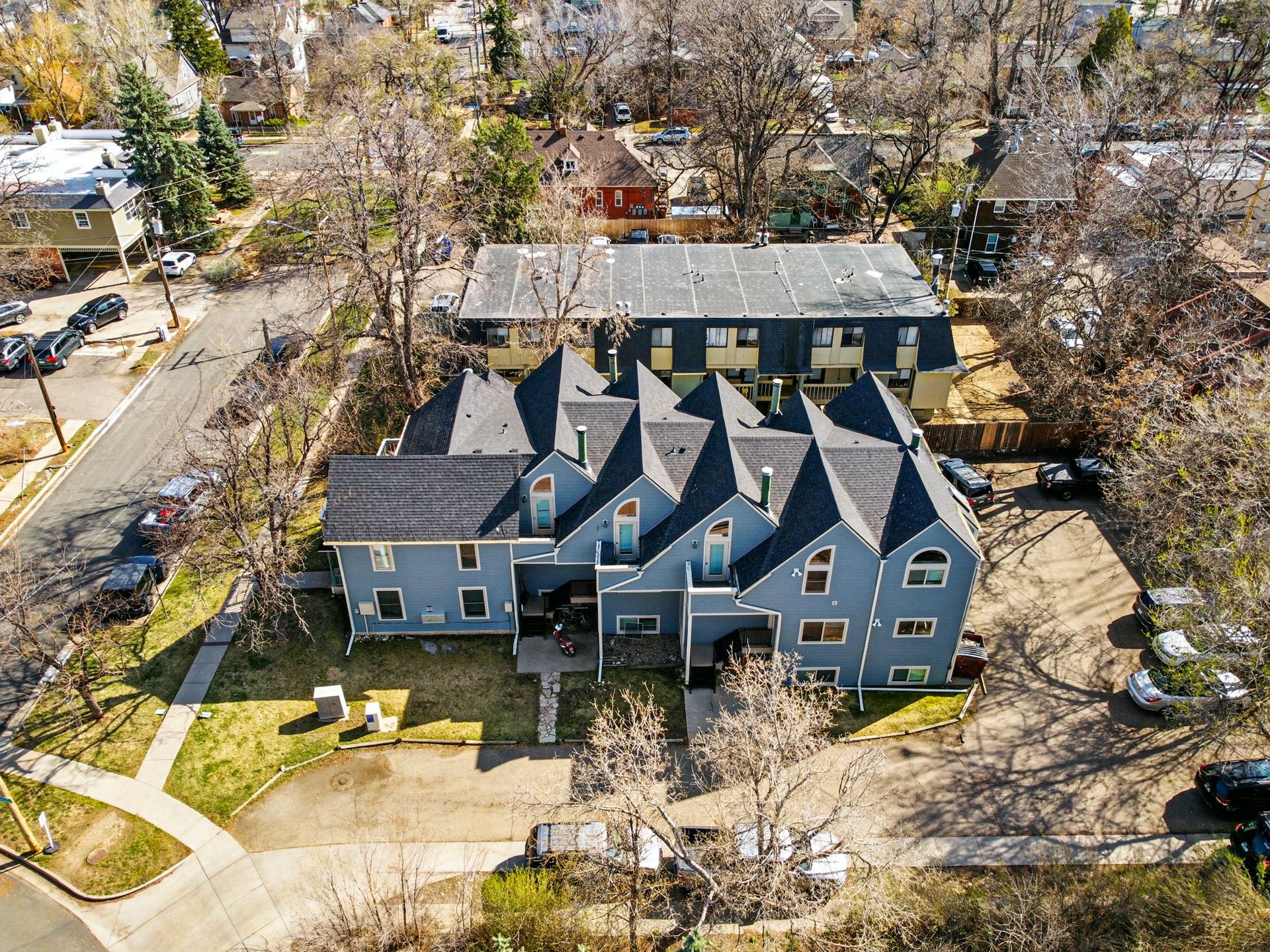 1631 19th St. 5 of 12
