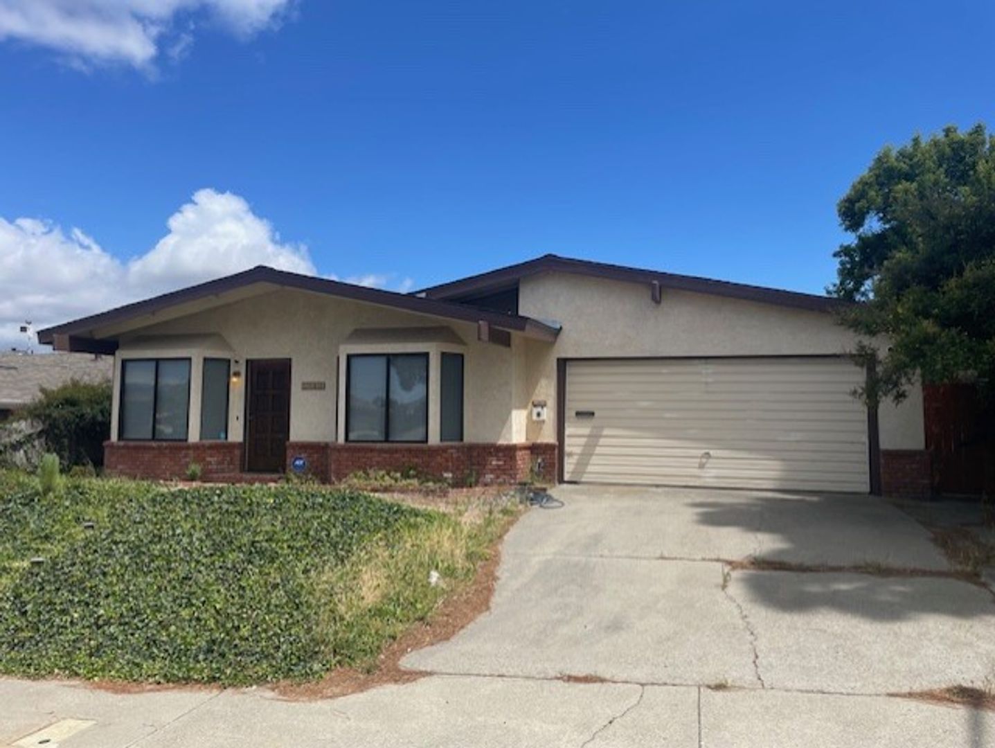 San Luis Obispo House: 1545 Descanso Street