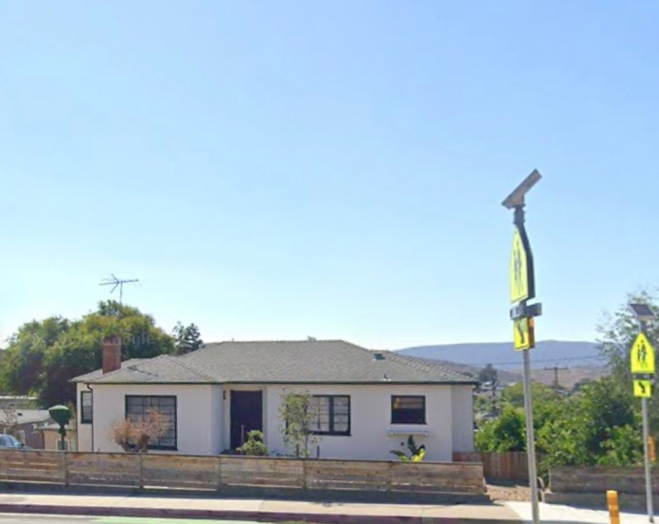 San Luis Obispo House: 2505 Johnson Avenue