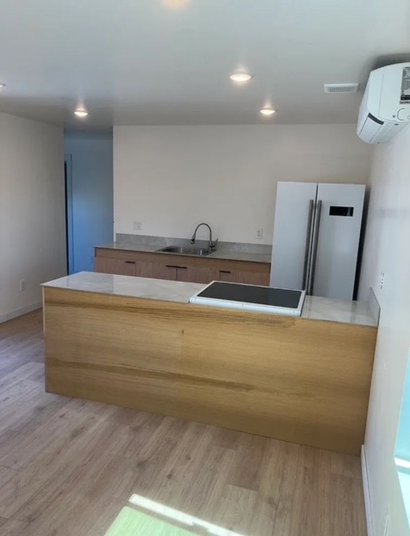 San Luis Obispo House: 1495 Sydney Street