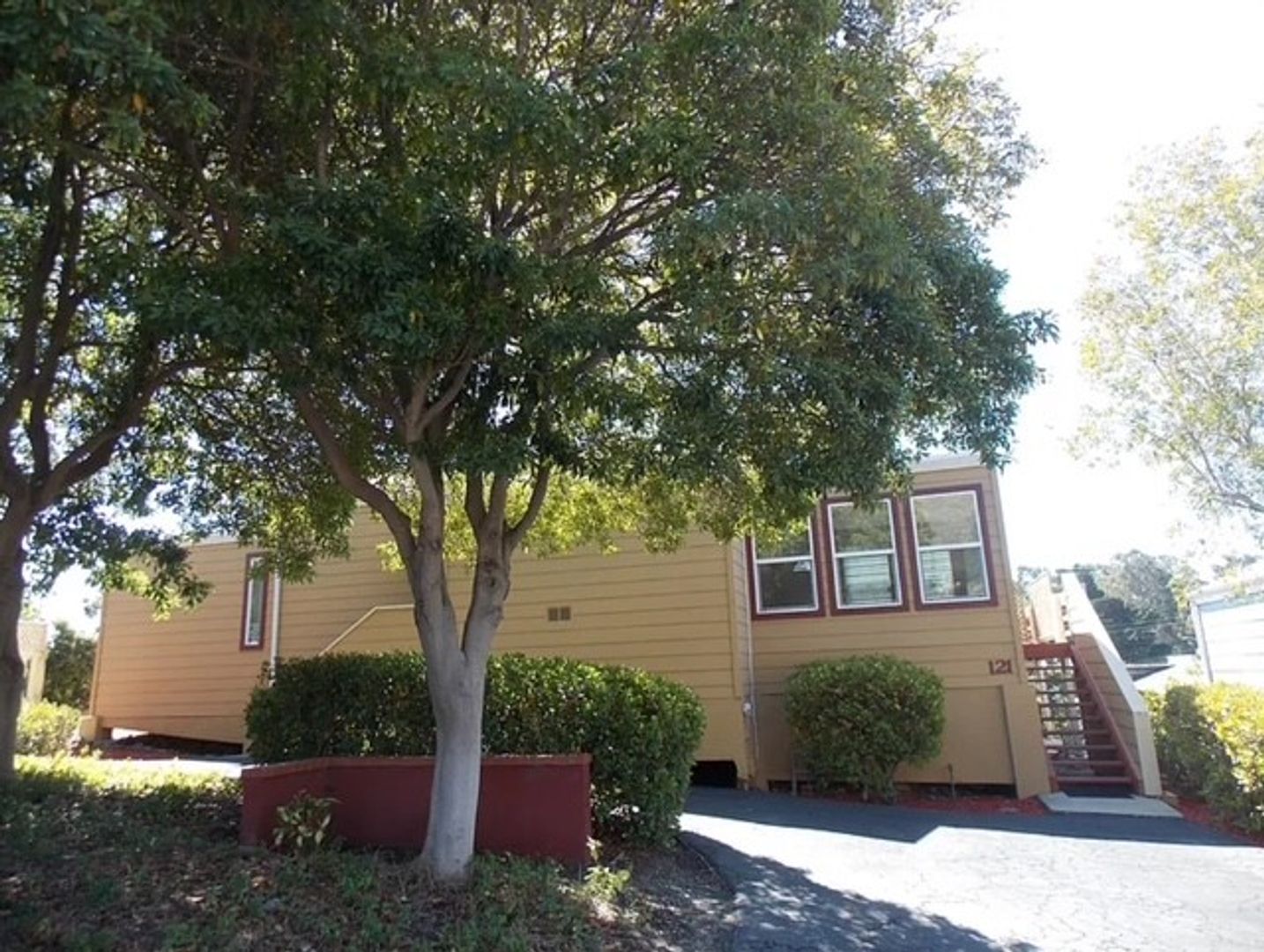 San Luis Obispo House: 121 Fontana Avenue