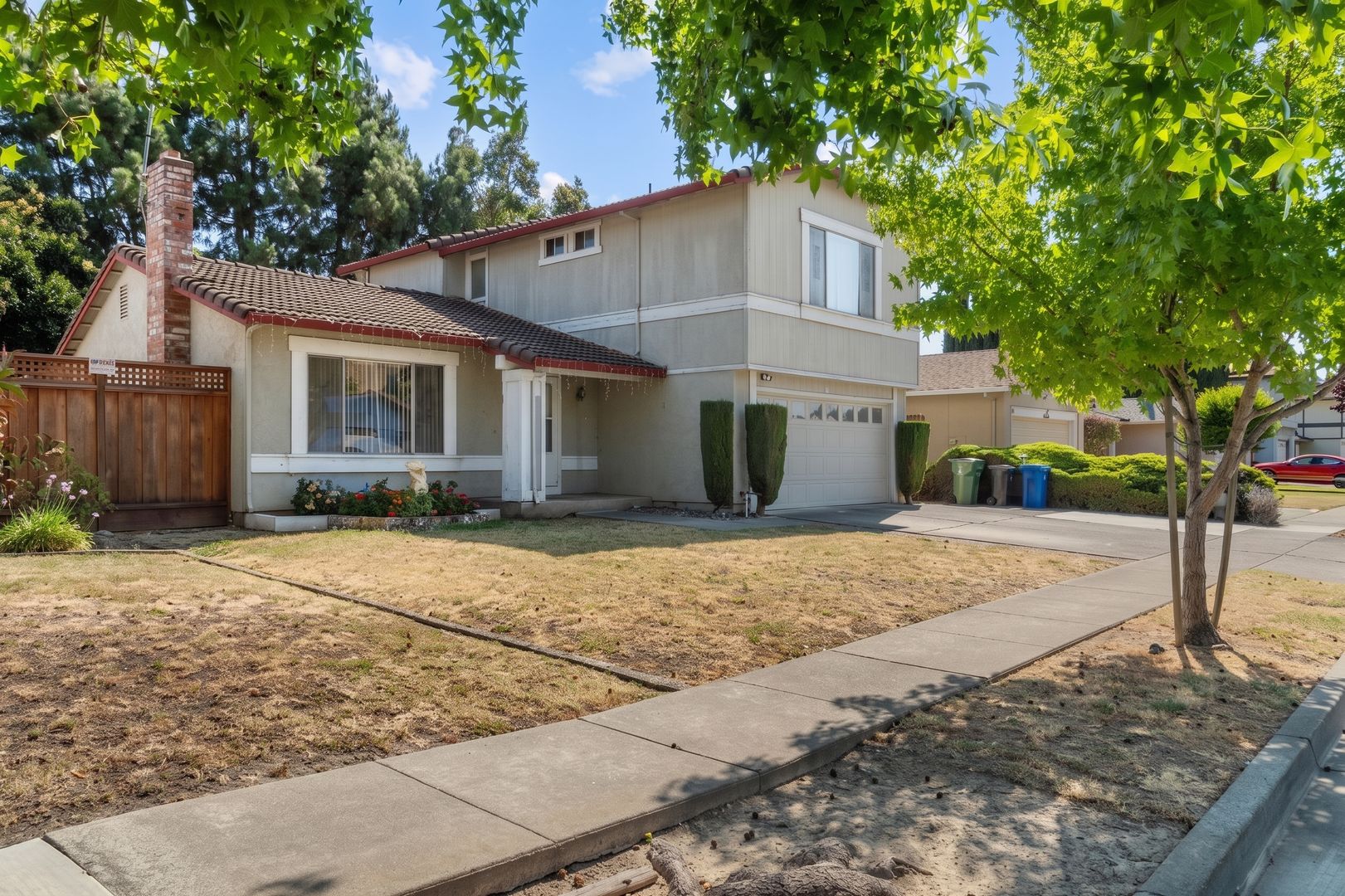 Fremont House: 36711 Nichols Ave,