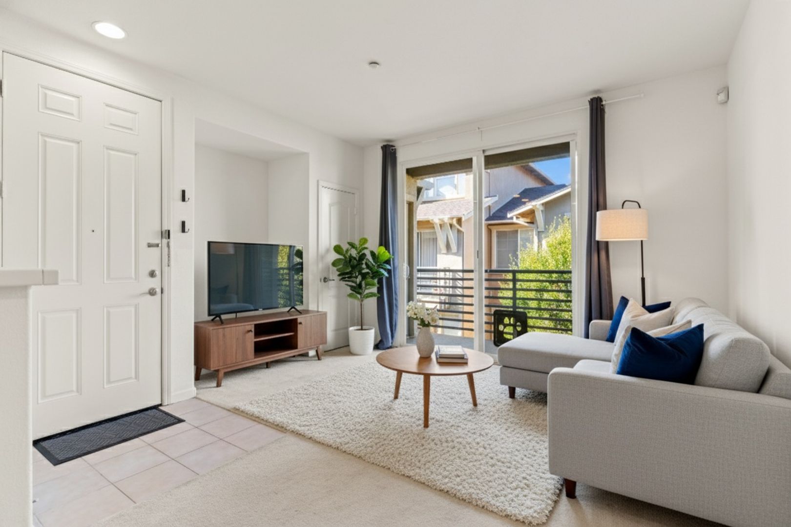 Oakland Townhome: 1589 Chandler St