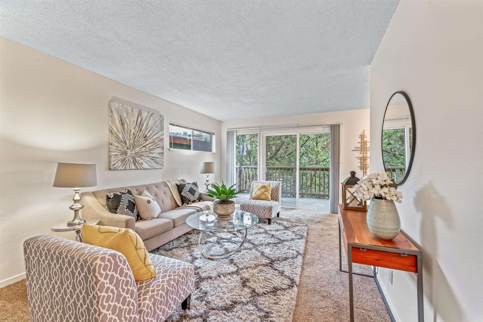 Oakland Apartment: 389 Somerset Rd  - 04