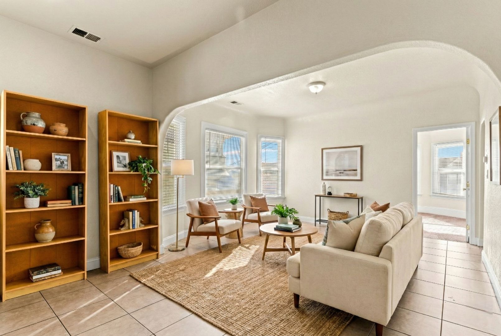 Oakland Apartment: 514 - 516 - 518 West MacArthur Blvd