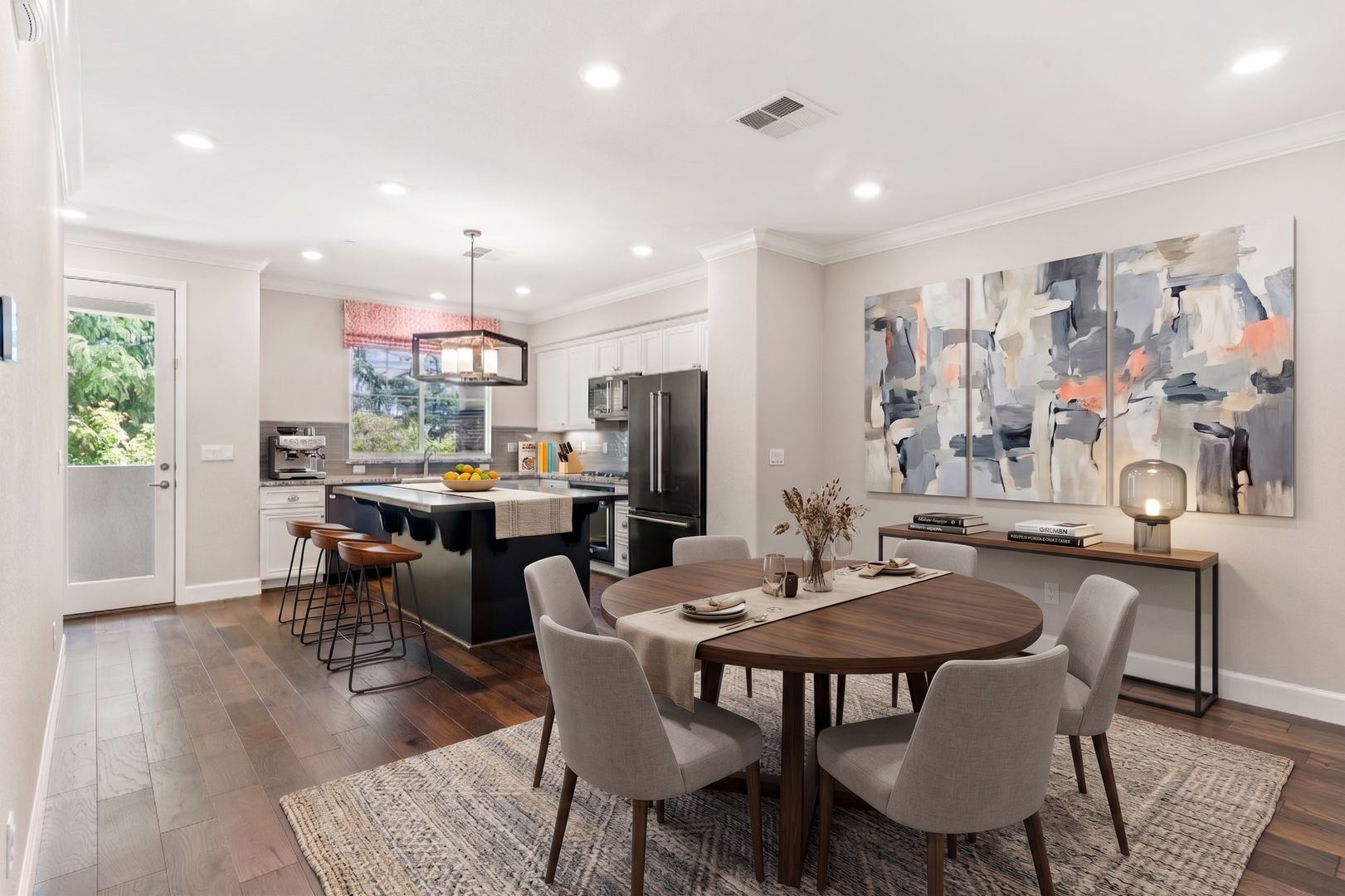 Hayward Townhome: 245 Spring Harvest Rd