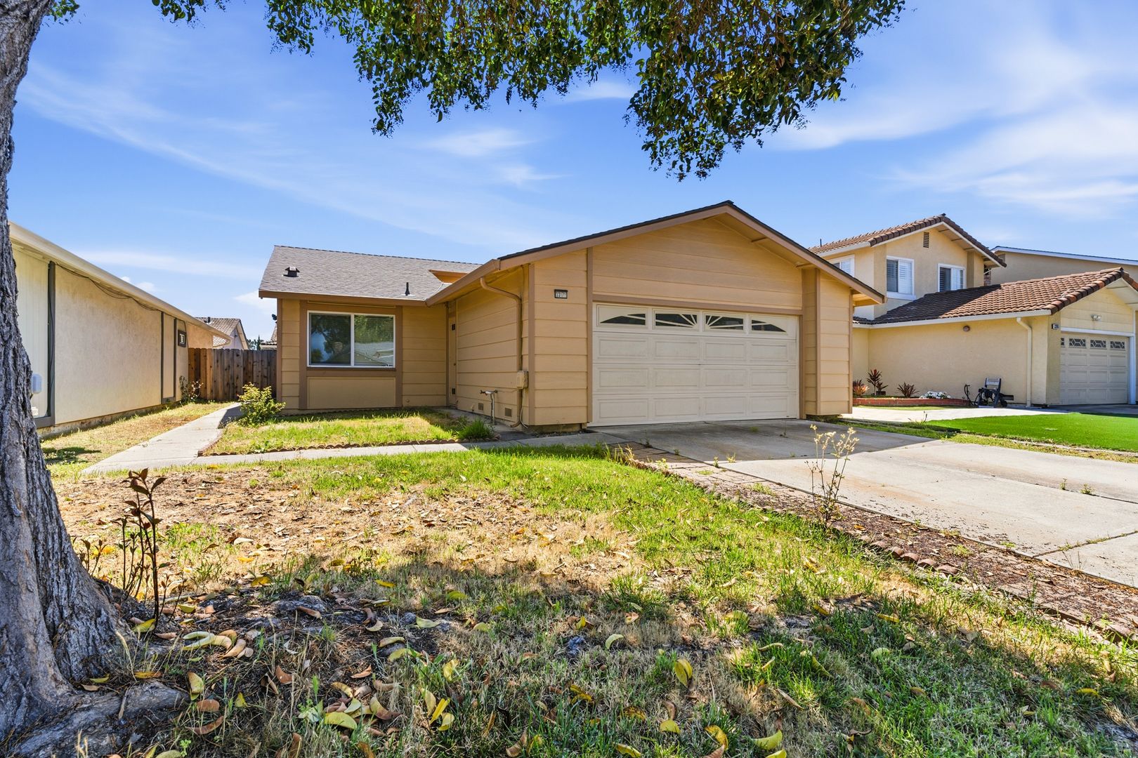 Union City House: 33171 Quail Dr