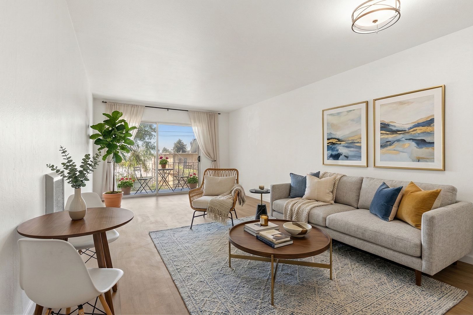 Oakland Condo: 3751 Harrison St