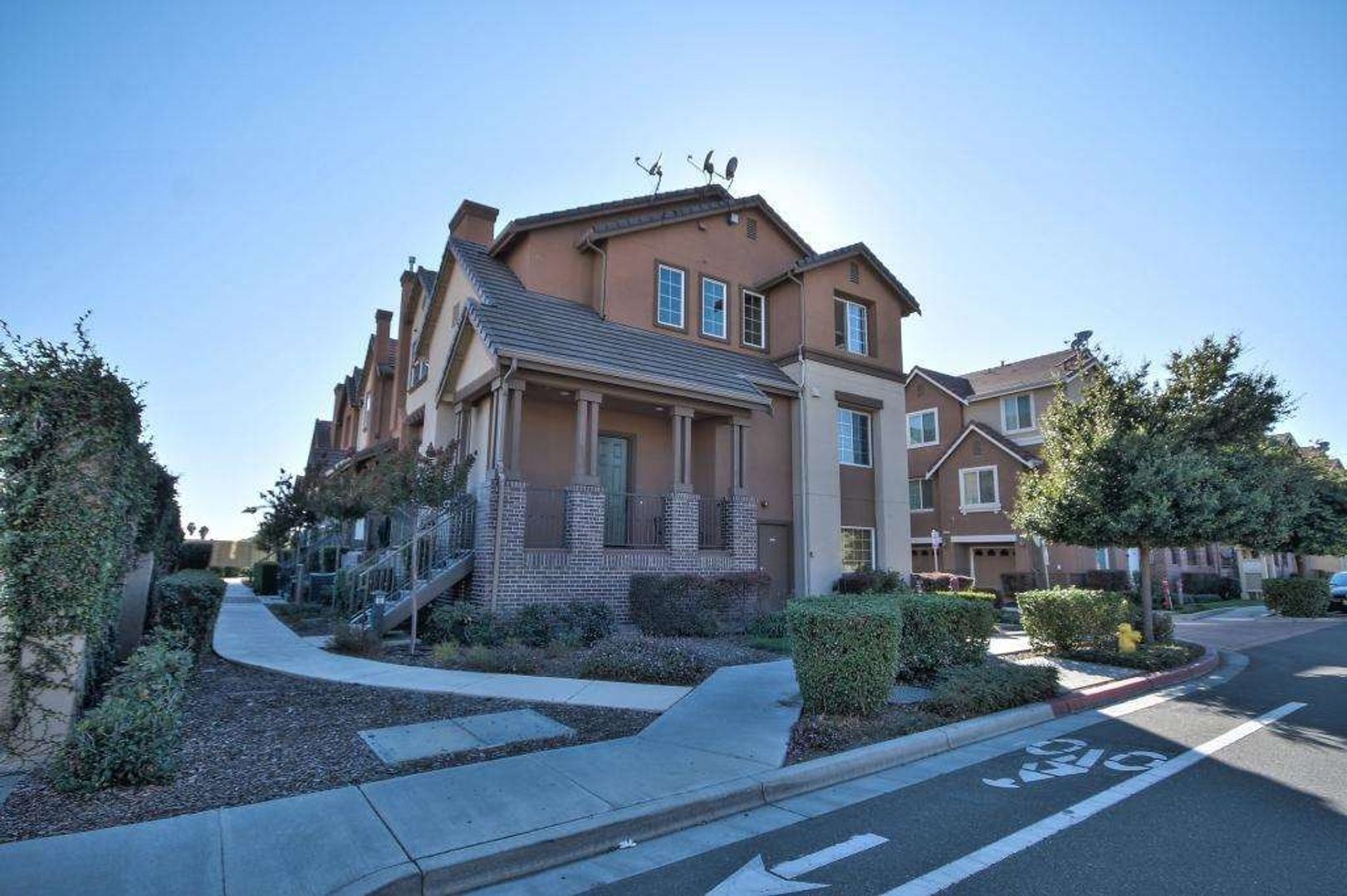 Union City House: 1056 Turquoise Ter