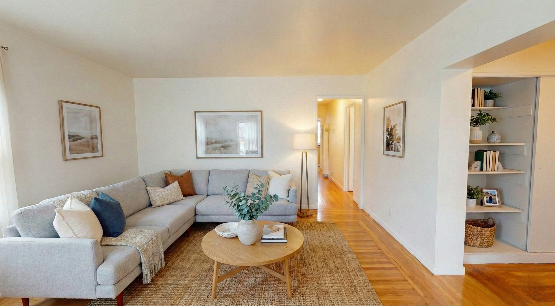 Oakland Apartment: 742 Alcatraz Ave