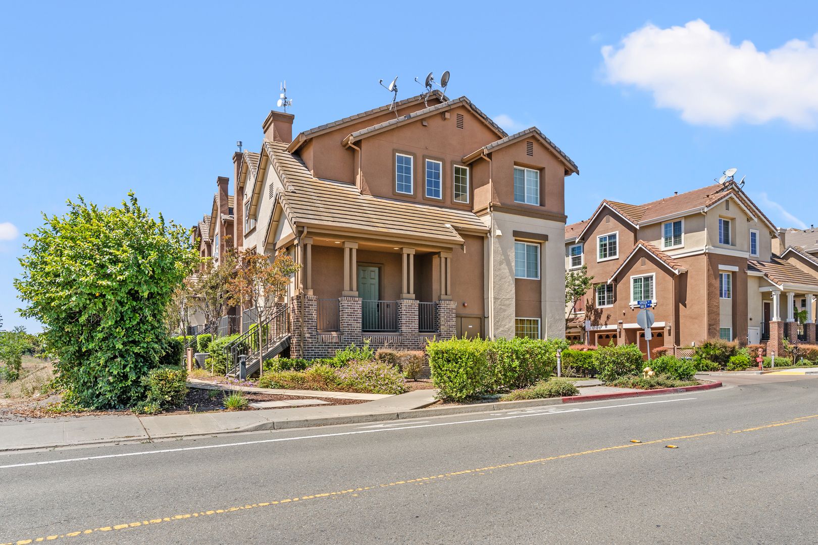Union City House: 1056 Turquoise Ter