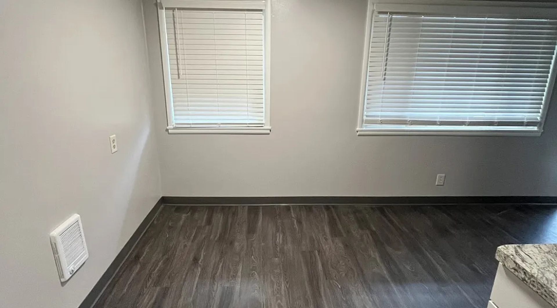 Spokane Apartment: 1432 W 10th Avenue