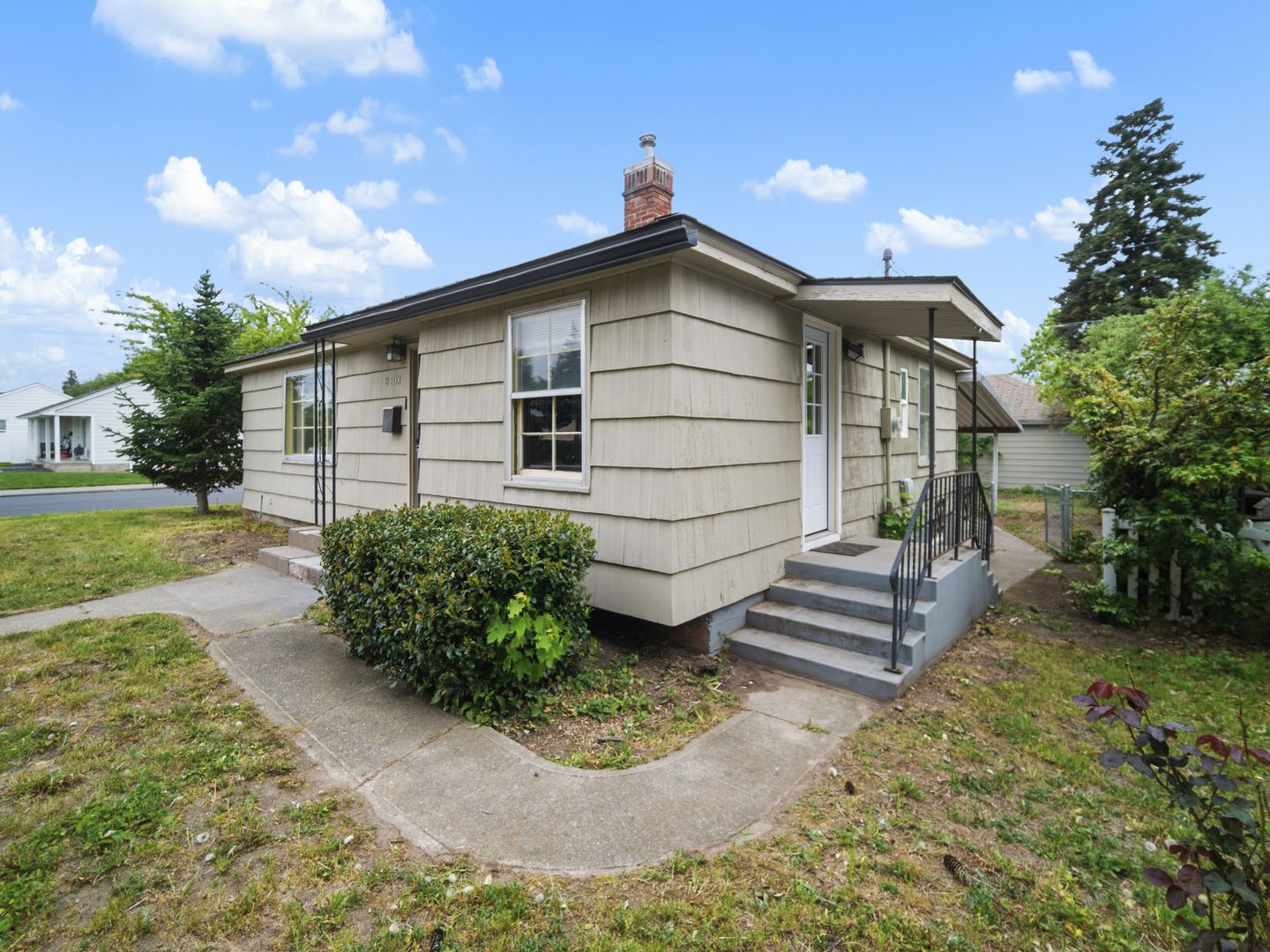 Spokane House: 2403 W Everett Ave.