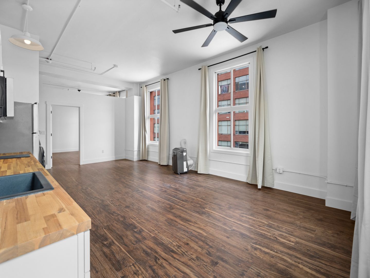 Spokane Apartment: 7 S Howard